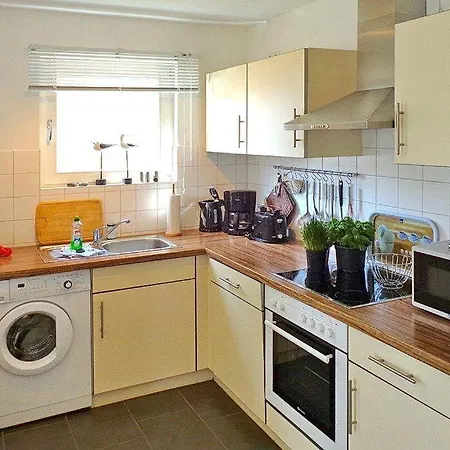 Fewo-5-1-s-ferienwohnung-in-graal-mueritz Appartement *