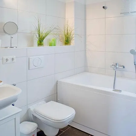 Fewo-5-1-s-ferienwohnung-in-graal-mueritz Appartement *